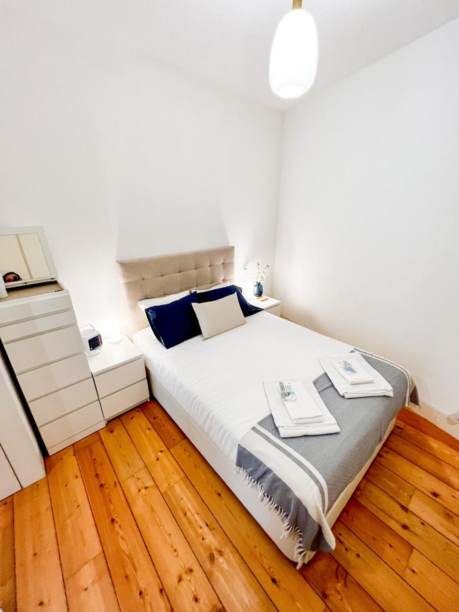 Arsenal 108, Design Apartments - New Light Downtown Chiado And River Lissabon Exterior foto