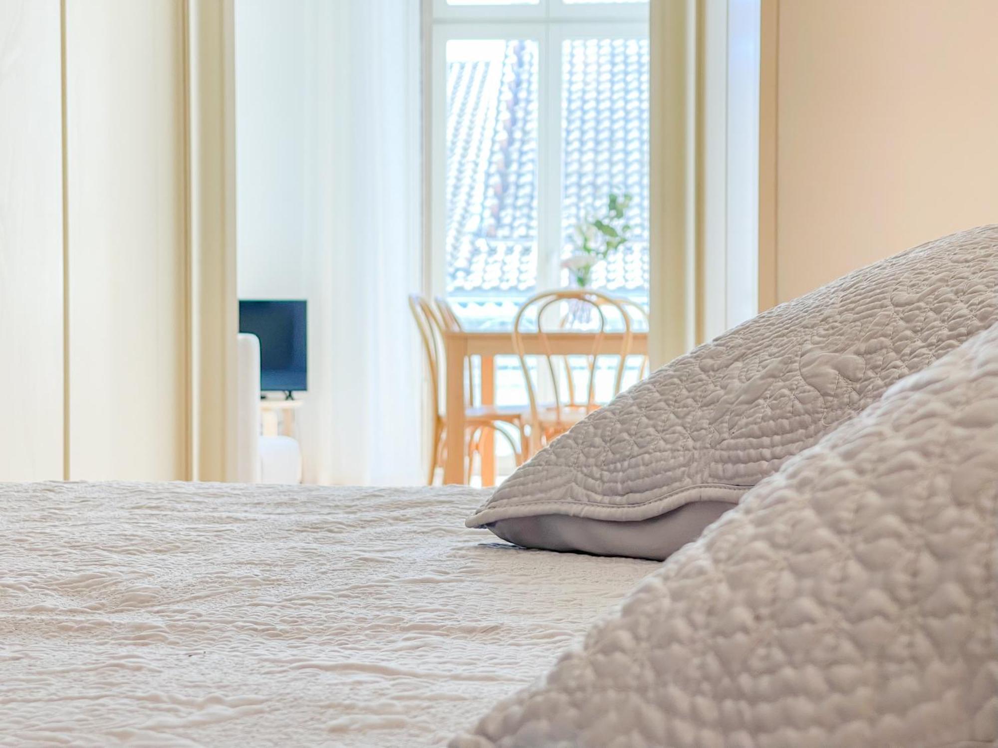 Arsenal 108, Design Apartments - New Light Downtown Chiado And River Lissabon Exterior foto